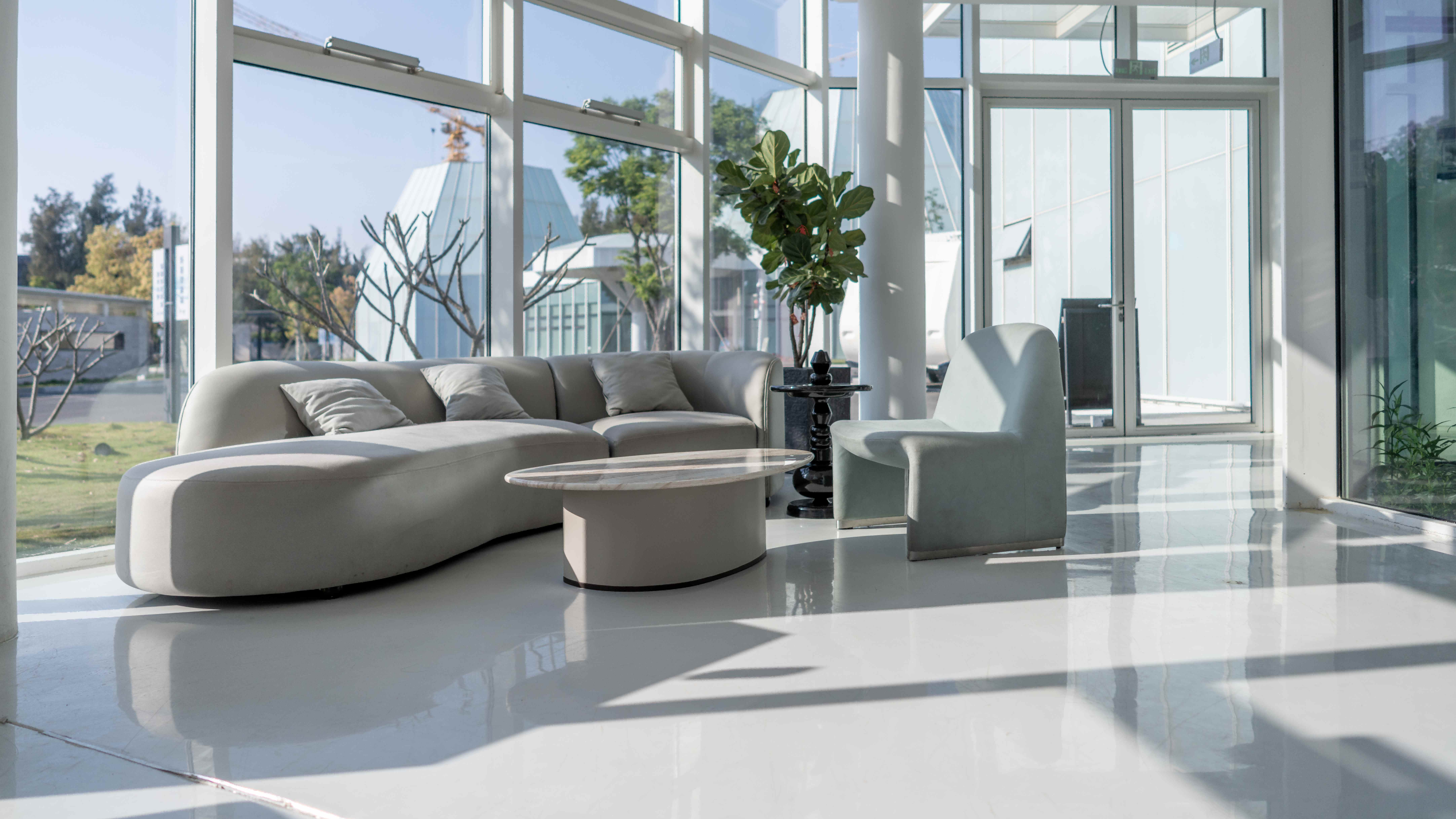 HF-8618-3 Modified Cycloaliphatic Amine Curing Agent: Colorless and Transparent for High-Gloss, High-Flow Epoxy Flooring Topcoats