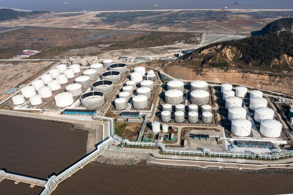 Asia Petrochemical Markets: Crude Surge & Tight Supply Reshape Epoxy Raw-Material Outlook